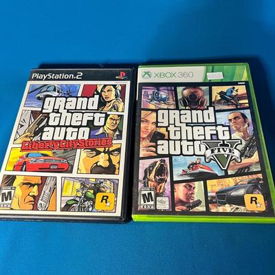 XBOX 360 GRAND THEFT AUTO SET: V, LIBERTY CITY STORIES