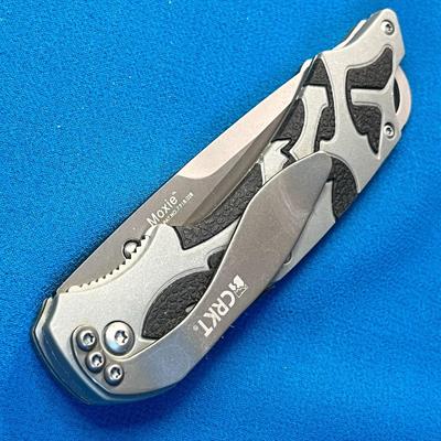 CRKT MOXIE 1102 POCKET KNIFE w/ 3" BLADE EXTRA NICE CONDITION