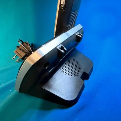 CORDLESS LANDLINE TELEPHONE: CALLER ID, MESSAGE MACINE