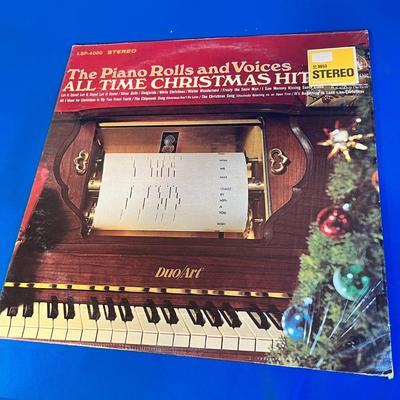 1968 PLAYER PIANO AND VOICES CHRISTMAS MUSIC LP RECORD ALBUM