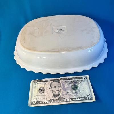 CHANTAL FLUTED WHITE CERAMIC BAKING DISH 8-1/2" X 11"