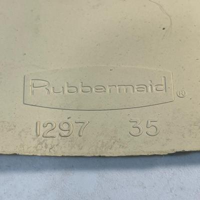 RUBBERMAID OVER EDGE KITCHEN SINK MAT COVERS CENTER DIVIDER BETWEEN SINKS