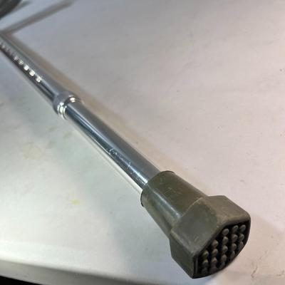 WELL MADE MEDLINE FOREARM CRUTCH ADJUSTABLE
