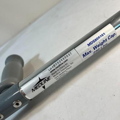 WELL MADE MEDLINE FOREARM CRUTCH ADJUSTABLE