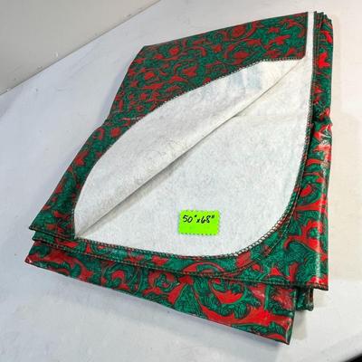 FELT BACKED PLASTIC CHRISTMAS TABLECLOTH 