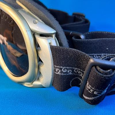 K-2 SKI GOGGLES w/ STORAGE BAG CHAMPAGNE COLOR FRAME, ADJUSTABLE