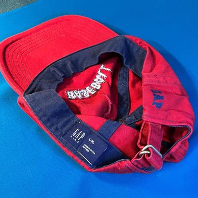 GAP KIDS RED "BASEBALL LEAGUE" BALL CAP SIZE L/XL