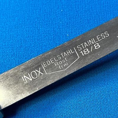 STURDY STAINLESS STEEL KITCHEN SPOON