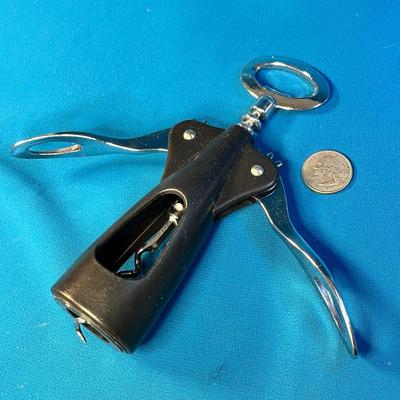GOOD QUALITY CORK SCREW AND BOTTLE OPENER