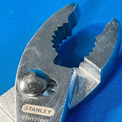 STANLEY COMFY GRIP 6" PLIERS
