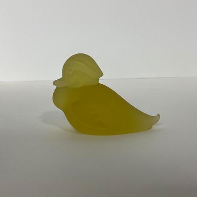 -81- HEISEY | By Imperial Frosted Sunshine Yellow Wood Ducklings