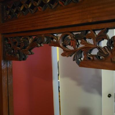 Antique Mirror with Carved Wooden Frame (BR-DW)