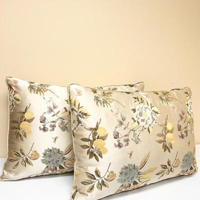 BELLA  NOTTE ~ Pair (2) ~ Silk Floral Deluxe Pillow Shams ~ King Down Pillows Included