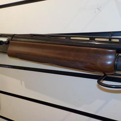 Remington model 11-87 Premier Skeet, 12 gauge shot gun/ 2 2/3 est $350 to $550.