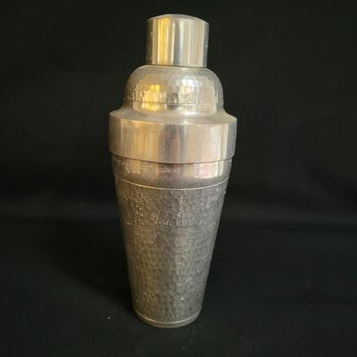 Banka Hammered Tin Cocktail Shaker and Glasses (BR-DW)