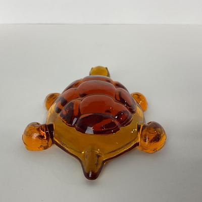 -95- VIKING | Mid Century Amber Turtle Paperweight