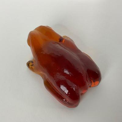 -96- PILGRIM | Amberina Frog Paperweight