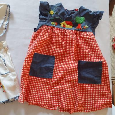 Vintage Girl's Folk Style Dresses (UB3-BBL)
