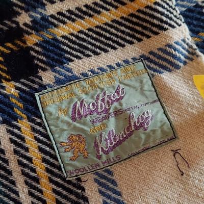 Plaid Wool Throws (UB3-BBL)