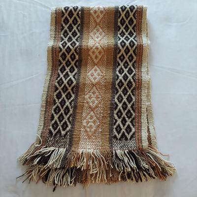 Hand Woven Blankets, Scarves and Tapestries (UB3-BBL)