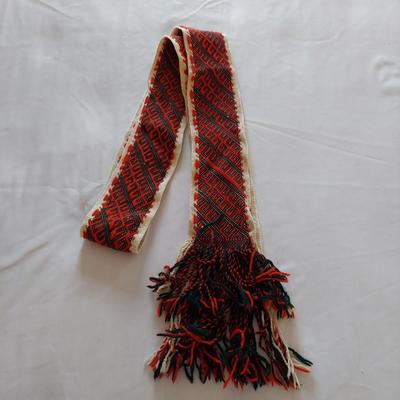 Hand Woven Blankets, Scarves and Tapestries (UB3-BBL)