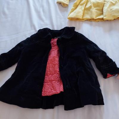 Vintage Girl's Coats and Fall Dresses (UB3-BBL)
