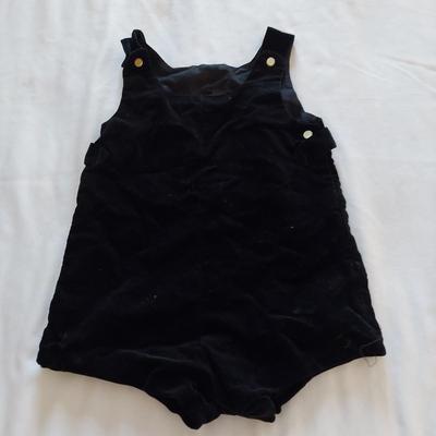 Vintage Baby Clothes and More (UB3-BBL)