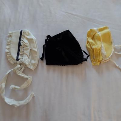 Vintage Baby Clothes and More (UB3-BBL)
