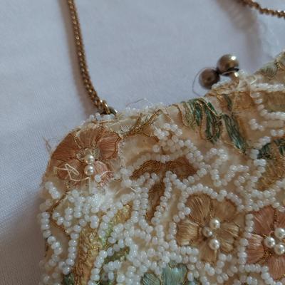 Vintage Beaded Purses (UB3-BBL)