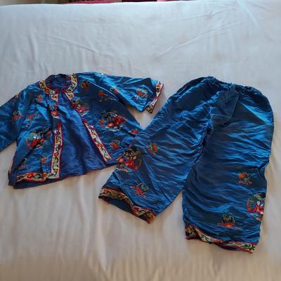Vintage Kids Costumes (UB3-BBL)
