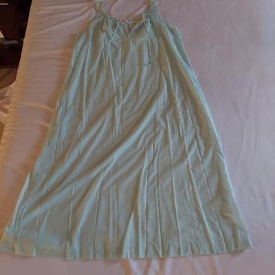 Vintage Christian Dior Nightgowns and More (UB3-BBL)