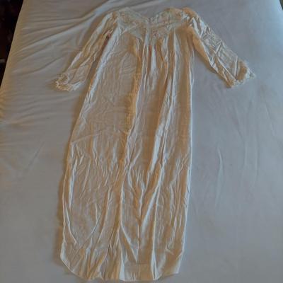 Vintage Christian Dior Nightgowns and More (UB3-BBL)