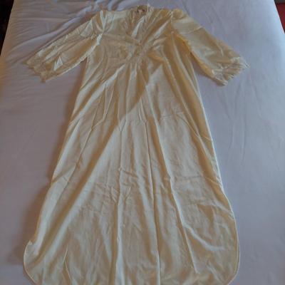 Vintage Christian Dior Nightgowns and More (UB3-BBL)