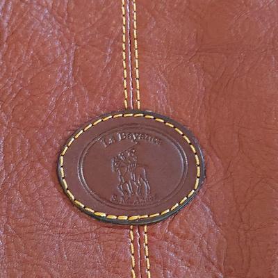 Two Brown Leather Purses (UB3-BBL)