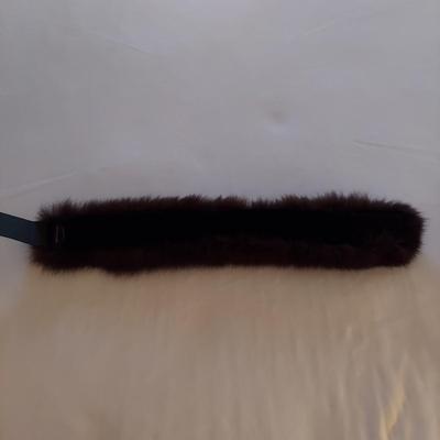 Two Fur Collars (UB3-BBL)