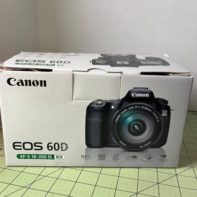 Canon EOS 60D Camera with 2 lenses & Accessories