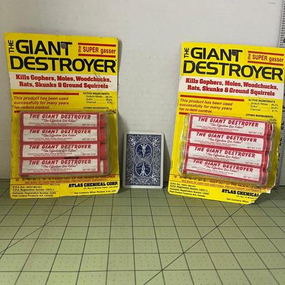 The Giant Destroyer/Super Gasser - Rodent Control