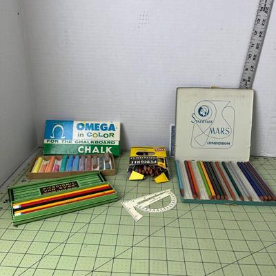 Colored Pencil Bundle