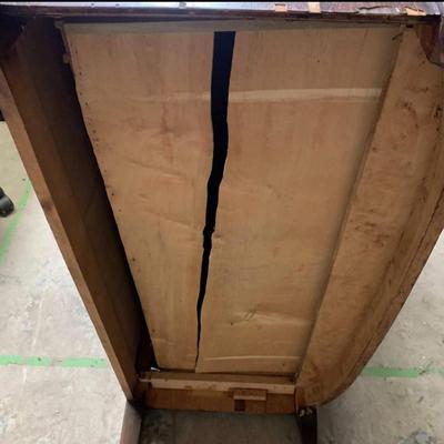 Antique Wooden Dresser - 4 Drawers
