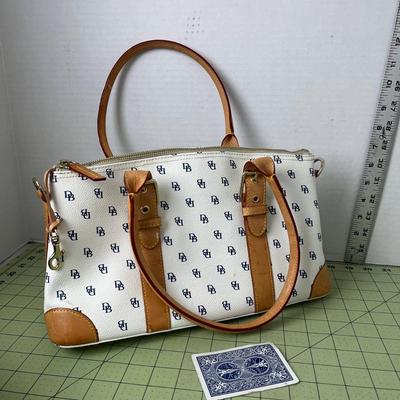 Dooney & Bourke Bag