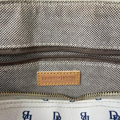 Dooney & Bourke Bag