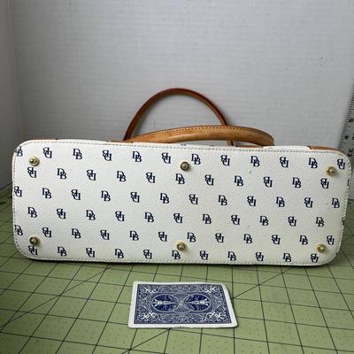 Dooney & Bourke Bag