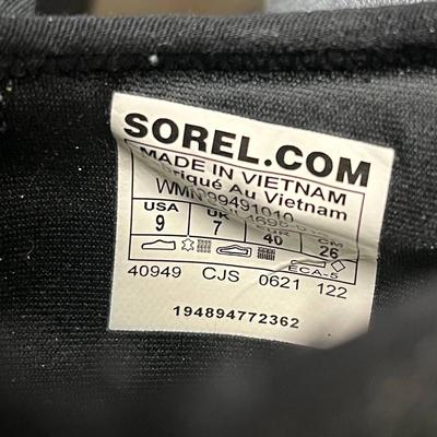 Sorel Shoes - Womens Size 9