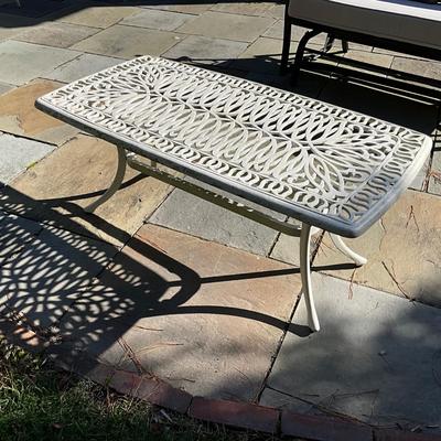151 White Cast Aluminum Outdoor Coffee Table