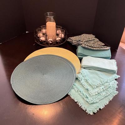 173 Lot of Aqua Blue Place Mats with Napkins and Glass Candle Decor