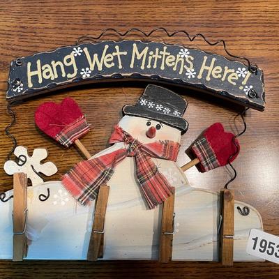 Snowman mitten holder