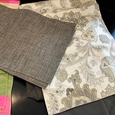 175 Pink Thai Silk Runner with Napkins, Gray Placemats, Table Runner & Floral Plate