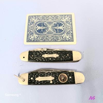 Faux Wood and Silver Pocket Knives (Black)