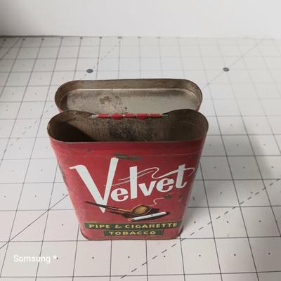Vintage Velvet Pipe & Cigarette Tin