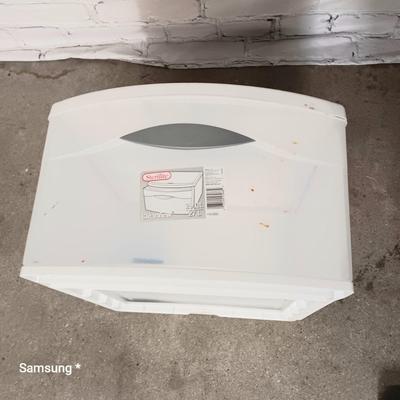 Sterilite ClearView Drawer Container